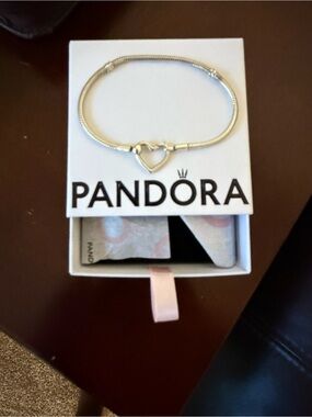 Pandora Silver Heart Clasp Snake Chain Bracelet - Silver
